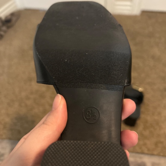 A new day black block heels - Picture 4 of 4